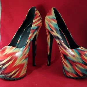 Charlotte Russe Multi-Color Stiletto Platform sz 8